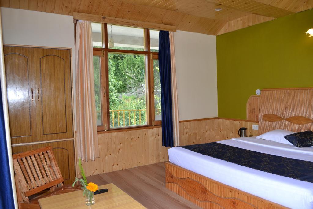 The Pranjal Inn Manāli Værelse billede